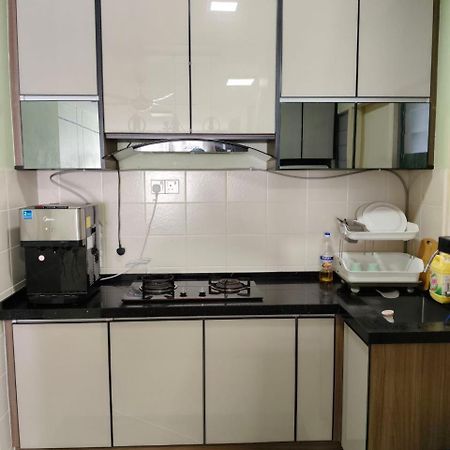 Nena Homestay Setia Alam, Air Conditioned, High Speed Internet Shah Alam Ngoại thất bức ảnh